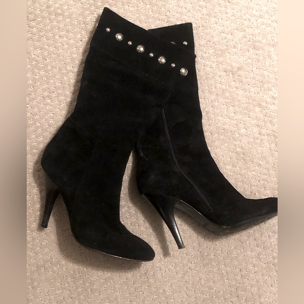 Guess black suede boots stiletto heels 8 m